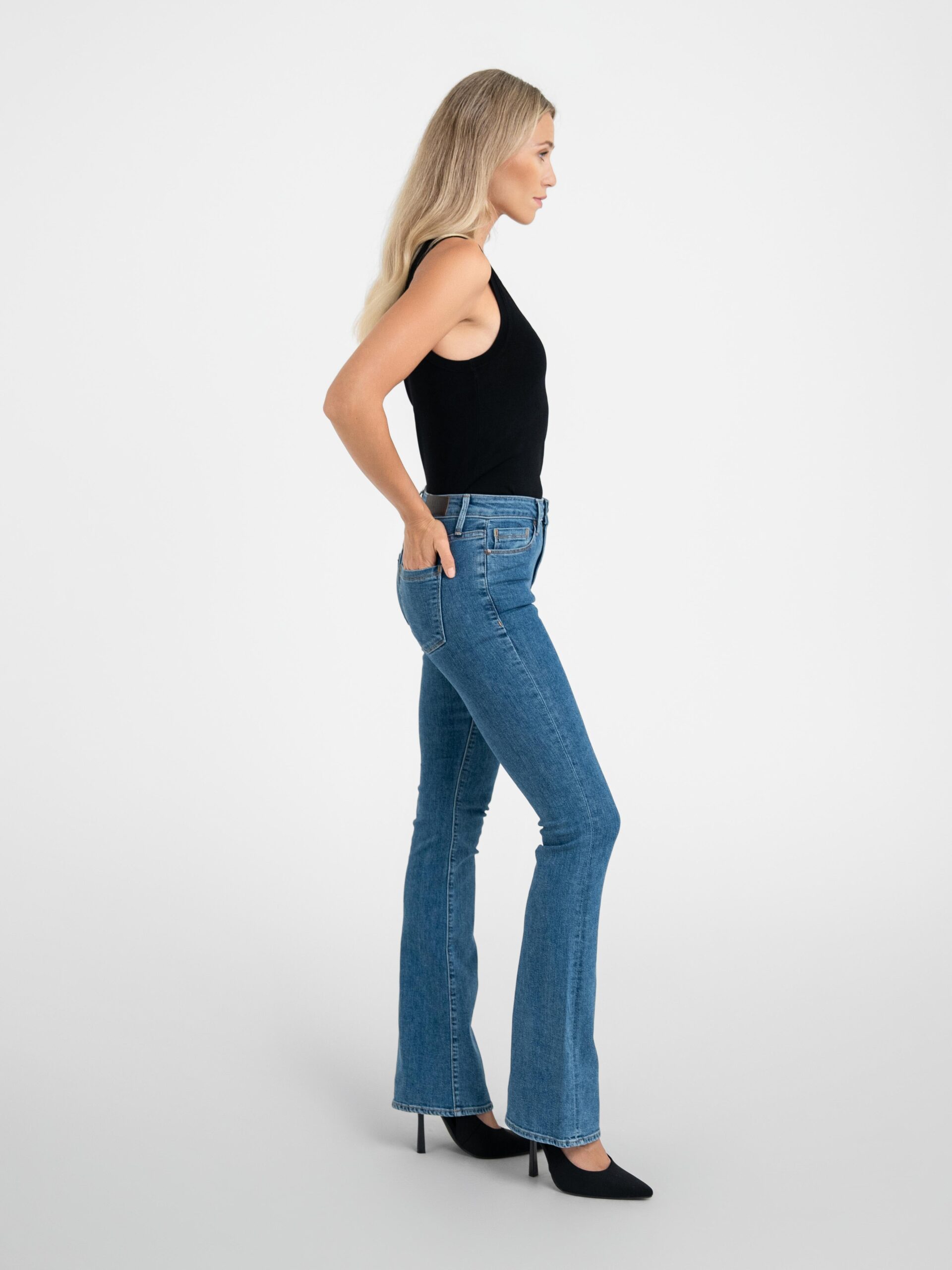 Bombshell Bell In Pacific